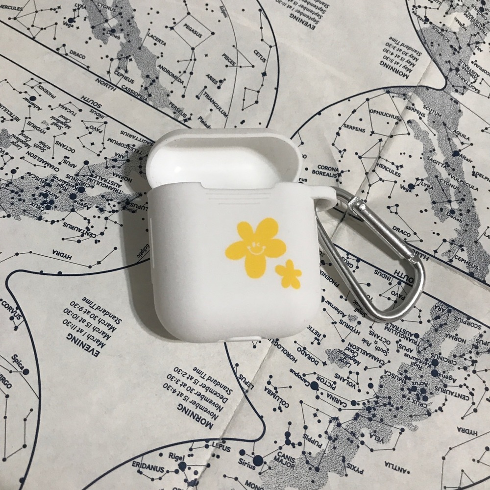 👻 Lonely Ghost AirPod Case